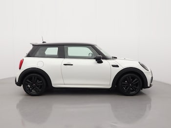 Used MINI Hatch 2023 for sale - 77261772: Photo