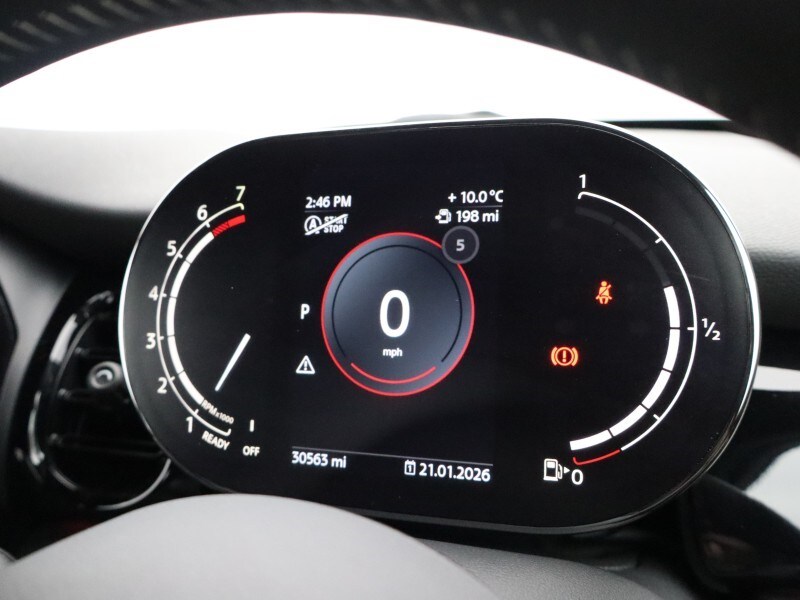 Used MINI Hatch 2023 for sale - 77261772: Photo 9