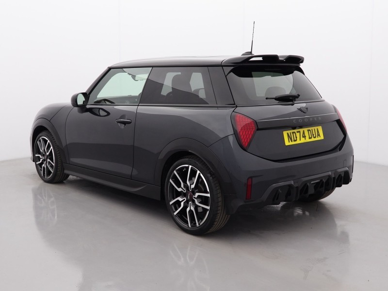 Used MINI Cooper 2024 for sale - 76981546: Photo 2