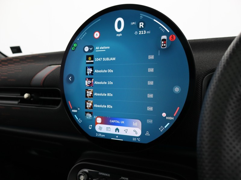 Used MINI Cooper 2024 for sale - 76981546: Photo 31