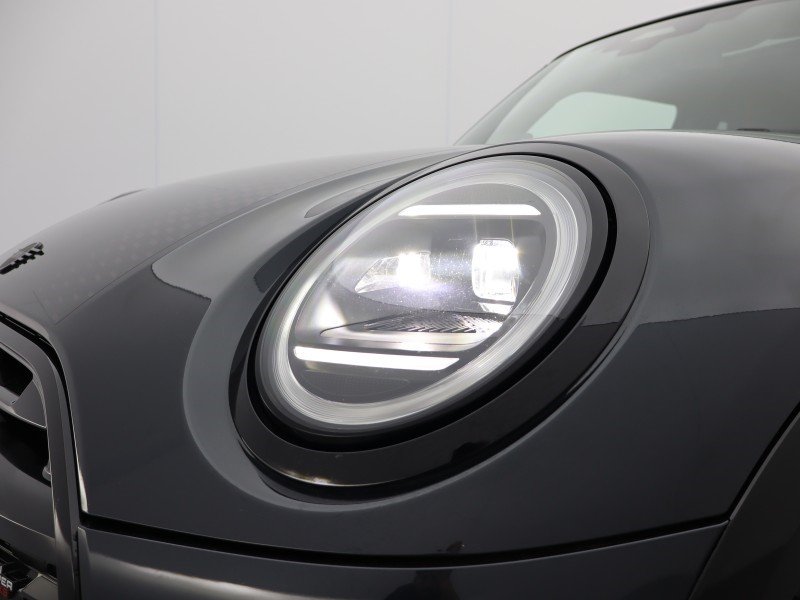 Used MINI Cooper 2024 for sale - 76981546: Photo 44