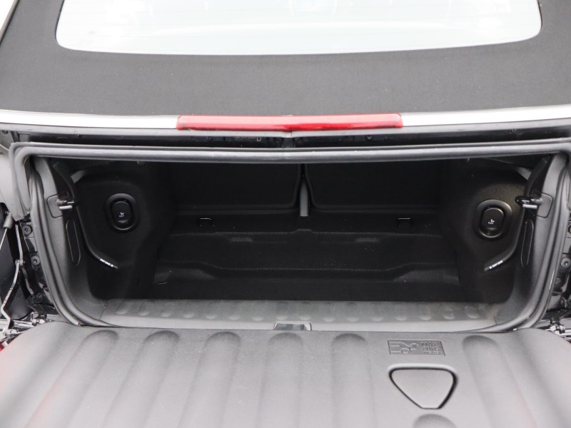 Used MINI Convertible 2021 for sale - 76982480: Photo 13