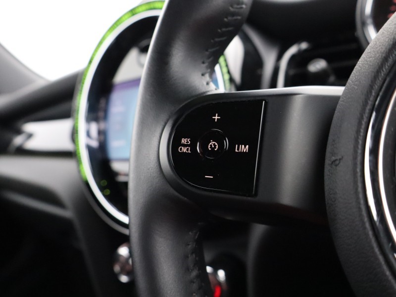 Used MINI Convertible 2021 for sale - 76982480: Photo 18