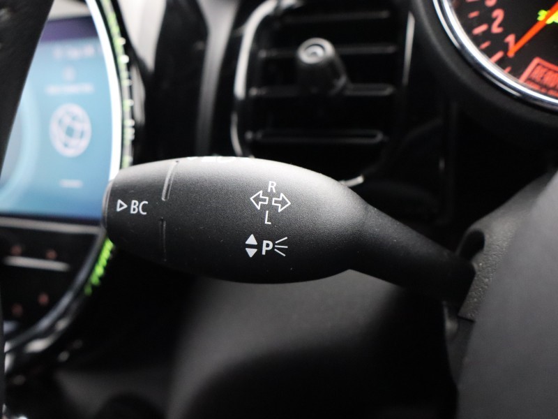 Used MINI Convertible 2021 for sale - 76982480: Photo 43