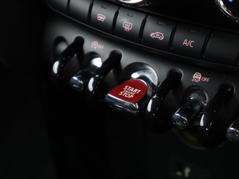 Used MINI Convertible 2021 for sale - 76982480: Photo 45