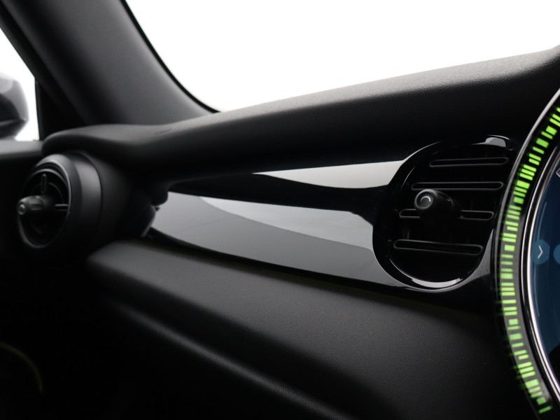 Used MINI Convertible 2021 for sale - 76982480: Photo 46