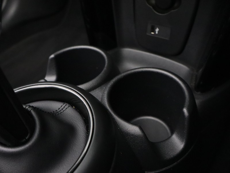 Used MINI Convertible 2021 for sale - 76982480: Photo 50