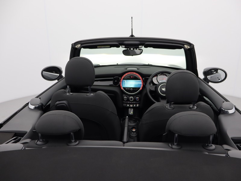 Used MINI Convertible 2021 for sale - 76982480: Photo 57