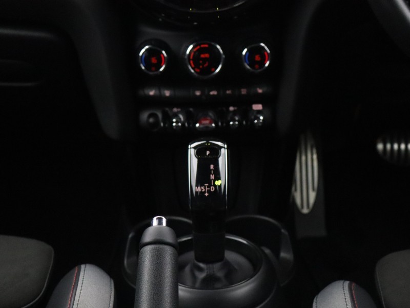 Used MINI Hatch 2023 for sale - 77353925: Photo 9