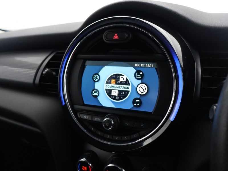 Used MINI Hatch 2018 for sale - 76982380: Photo 23