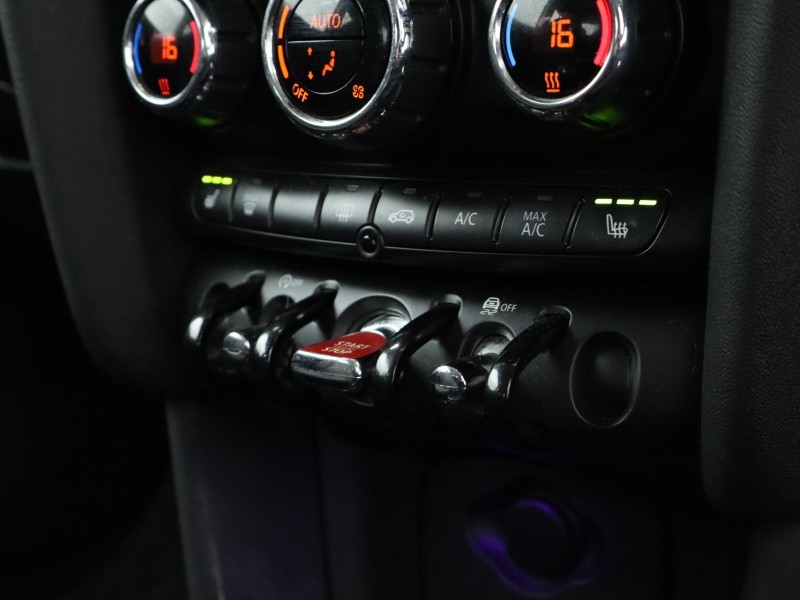 Used MINI Hatch 2018 for sale - 76982380: Photo 28