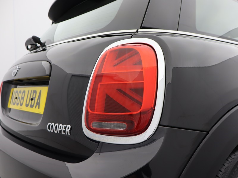 Used MINI Hatch 2018 for sale - 76982380: Photo 37