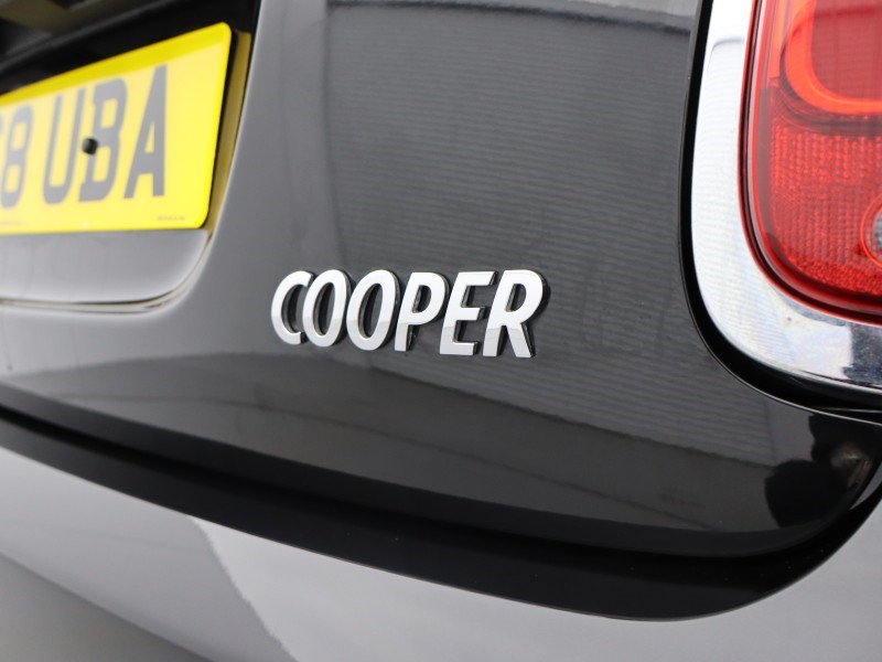 Used MINI Hatch 2018 for sale - 76982380: Photo 38