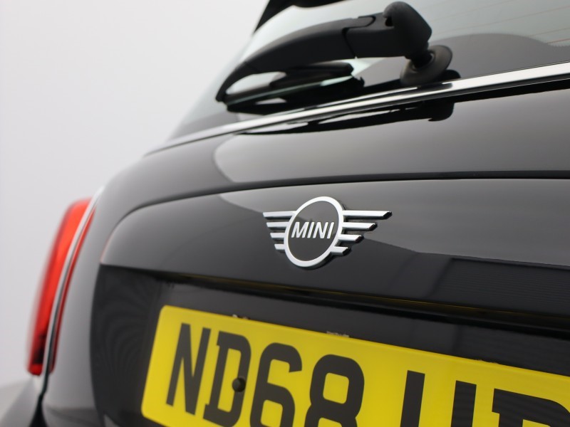 Used MINI Hatch 2018 for sale - 76982380: Photo 39