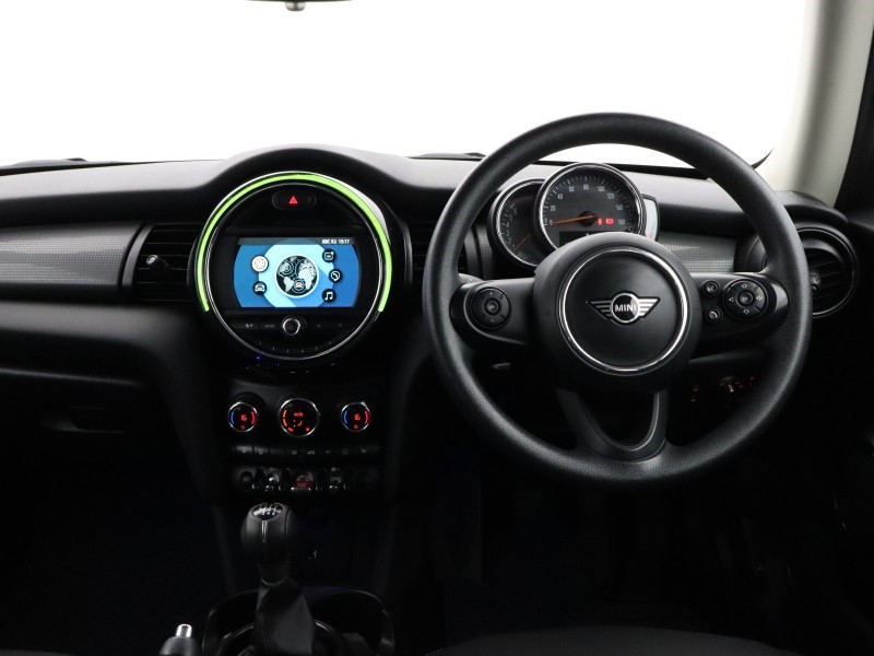 Used MINI Hatch 2018 for sale - 76982380: Photo 4