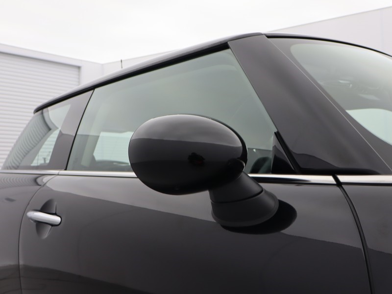 Used MINI Hatch 2018 for sale - 76982380: Photo 43