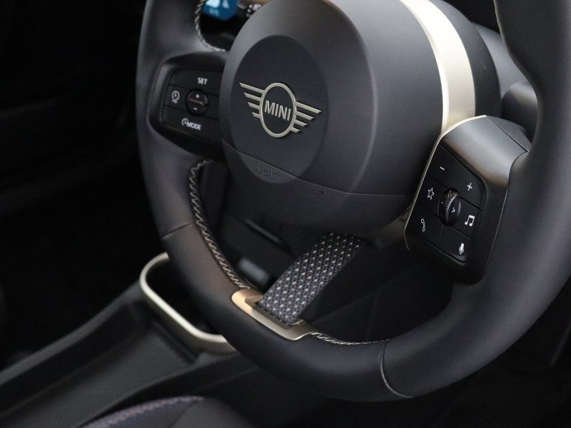 Used MINI Cooper 2024 for sale - 77519395: Photo 18