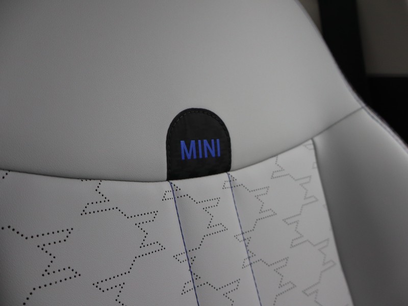 Used MINI Cooper 2025 for sale - 76981397: Photo 32