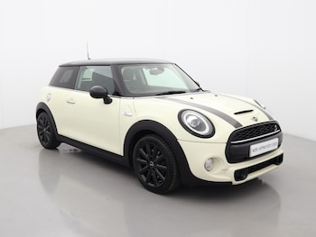 Used MINI Hatch 2018 for sale - 79071149: Photo