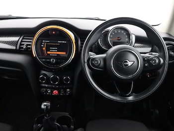 Used MINI Hatch 2018 for sale - 79071149: Photo