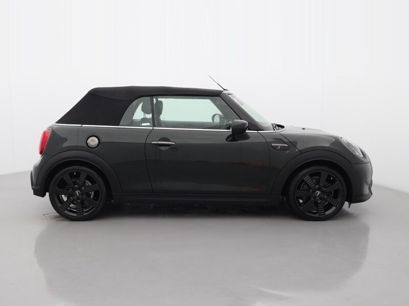 Used MINI Convertible 2022 for sale - 77519370: Photo 3