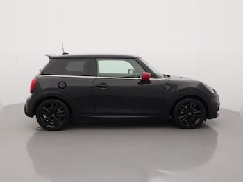 Used MINI Hatch 2023 for sale - 77406457: Photo