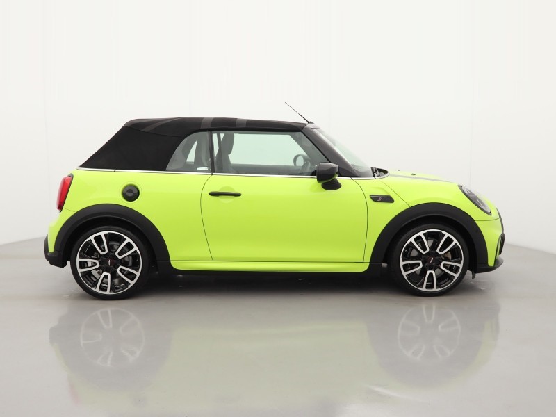 Used MINI Convertible 2022 for sale - 77350064: Photo 3