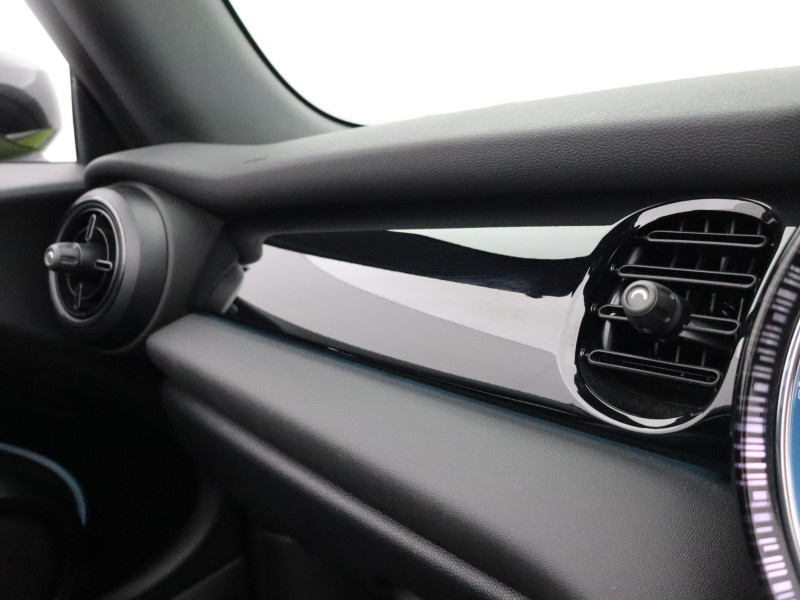 Used MINI Convertible 2022 for sale - 77350064: Photo 45