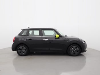 Used MINI Hatch 2022 for sale - 79352501: Photo