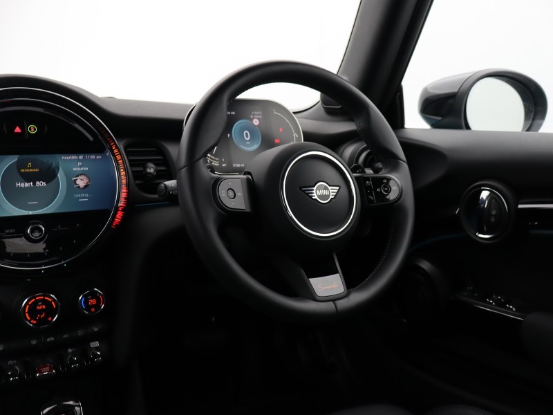 Used MINI Convertible 2023 for sale - 76980914: Photo 17