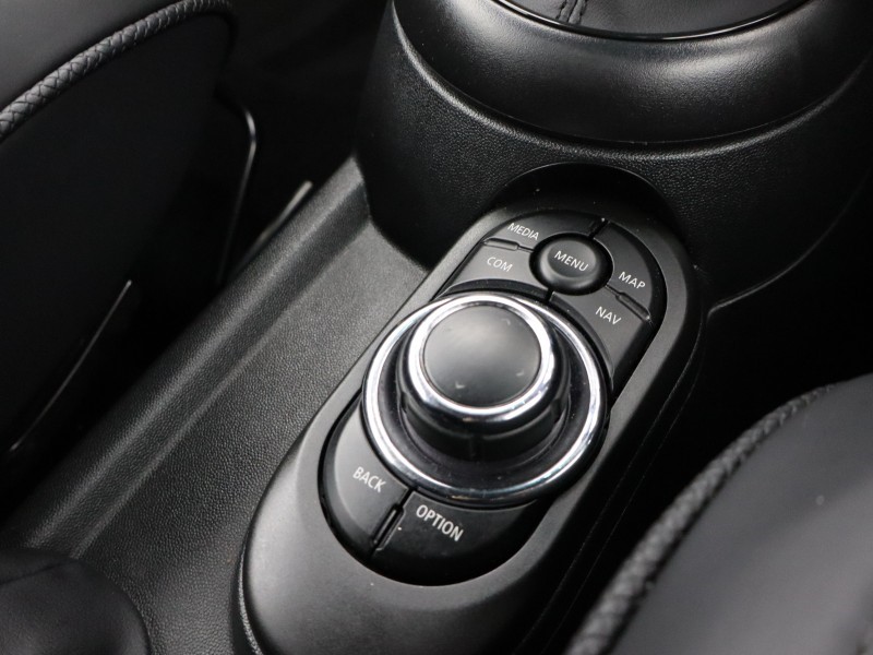 Used MINI Convertible 2023 for sale - 76980914: Photo 24