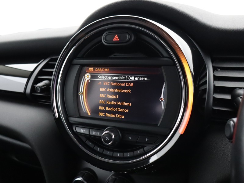 Used MINI Hatch 2016 for sale - 77745987: Photo 24