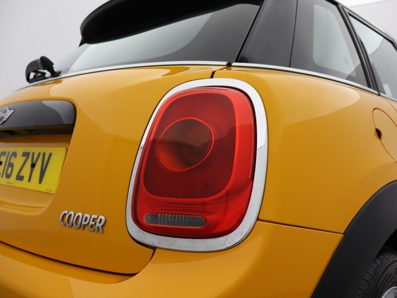 Used MINI Hatch 2016 for sale - 77745987: Photo 34