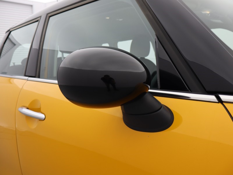 Used MINI Hatch 2016 for sale - 77745987: Photo 40