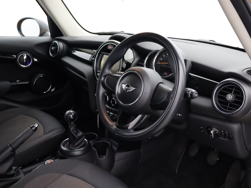 Used MINI Hatch 2016 for sale - 77745987: Photo 7