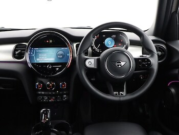 Used MINI Hatch 2023 for sale - 78249960: Photo