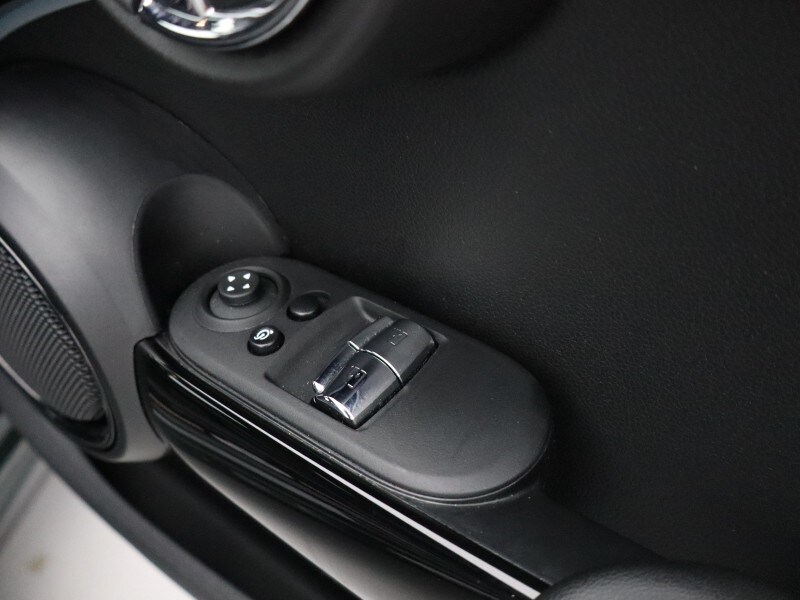 Used MINI Hatch 2022 for sale - 77420520: Photo 32