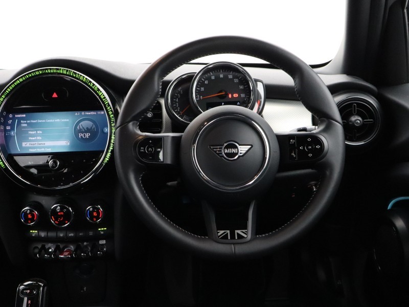 Used MINI Hatch 2022 for sale - 76982435: Photo 5