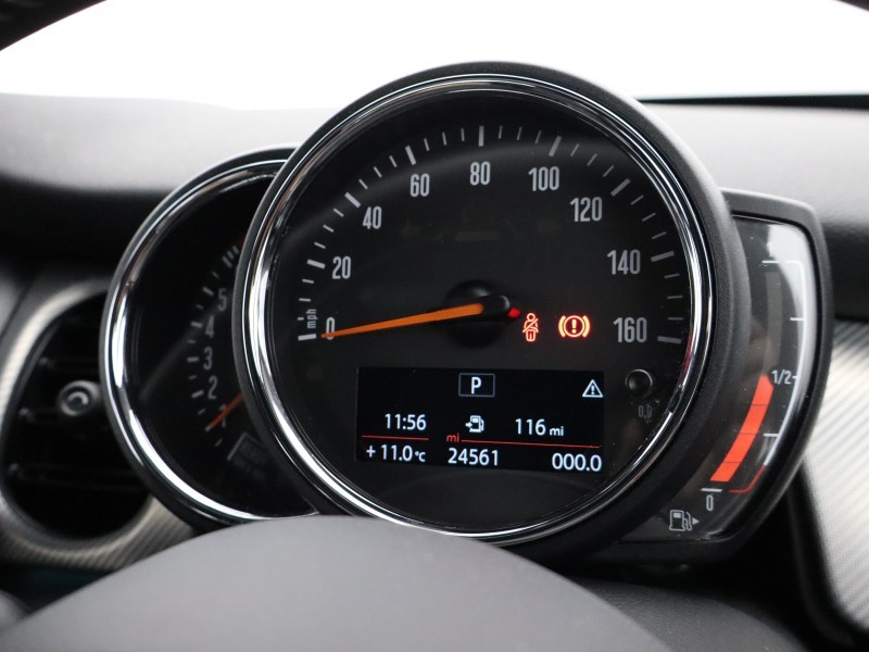 Used MINI Hatch 2022 for sale - 76982435: Photo 9