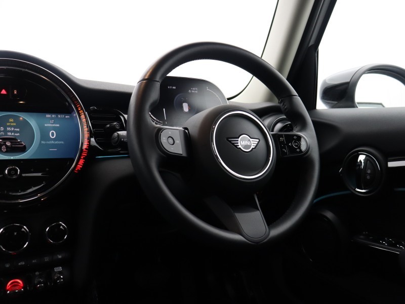 Used MINI Hatch 2023 for sale - 77124135: Photo 16