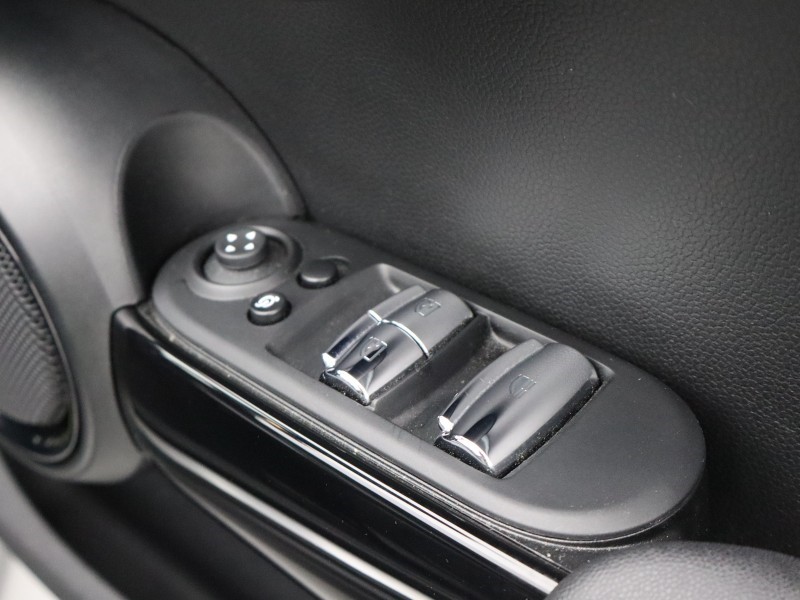 Used MINI Convertible 2022 for sale - 76981190: Photo 51