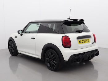 Used MINI Hatch 2023 for sale - 78199121: Photo