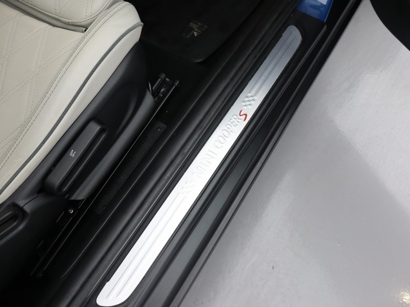 Used MINI Hatch 2023 for sale - 76981599: Photo 35