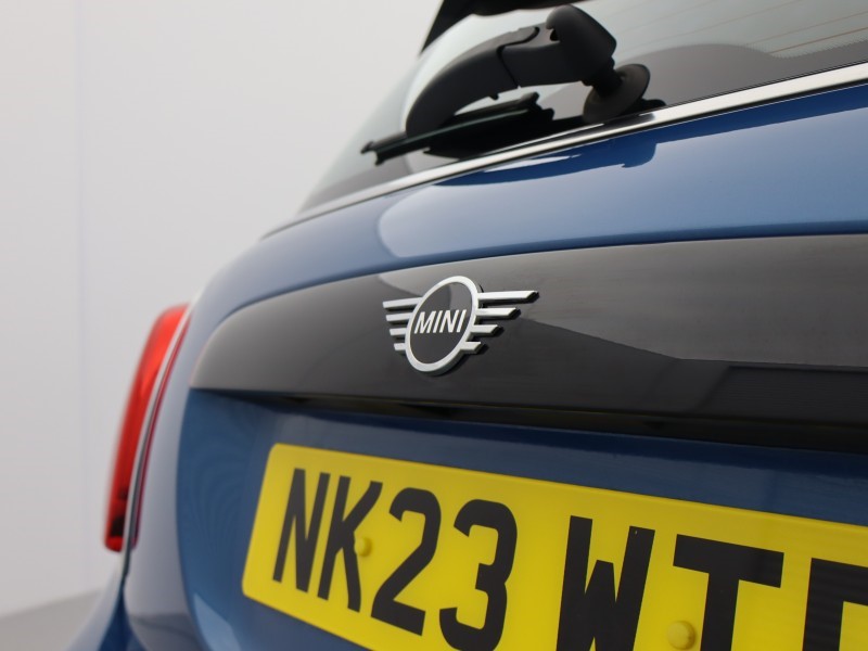 Used MINI Hatch 2023 for sale - 76981599: Photo 40