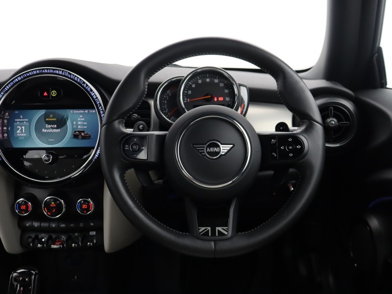 Used MINI Hatch 2023 for sale - 76981599: Photo 5