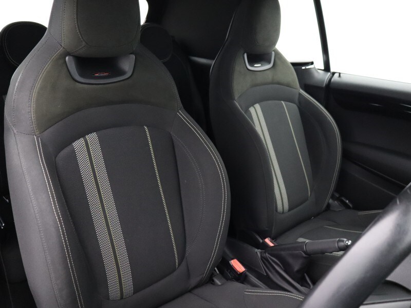 Used MINI Convertible 2019 for sale - 77207083: Photo 12