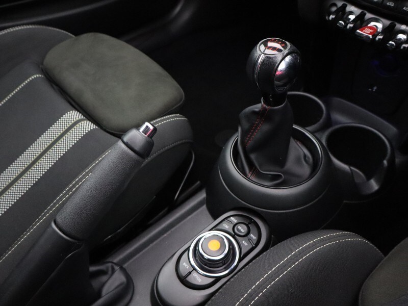 Used MINI Convertible 2019 for sale - 77207083: Photo 19