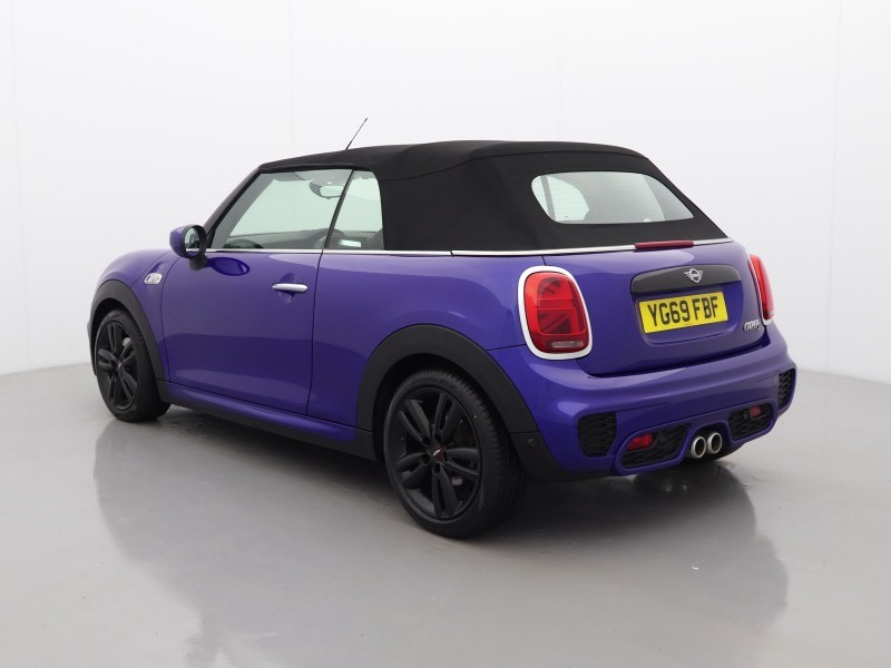 Used MINI Convertible 2019 for sale - 77207083: Photo 2