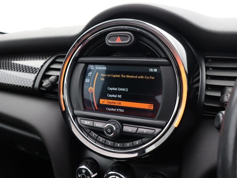 Used MINI Convertible 2019 for sale - 77207083: Photo 24