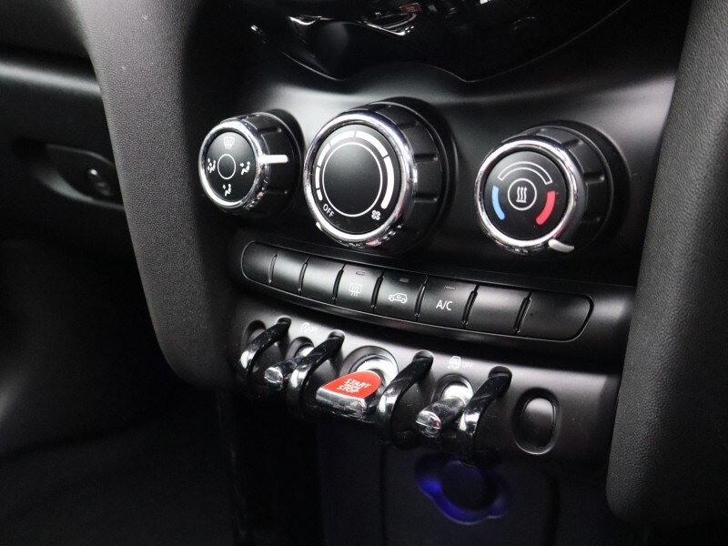 Used MINI Convertible 2019 for sale - 77207083: Photo 29